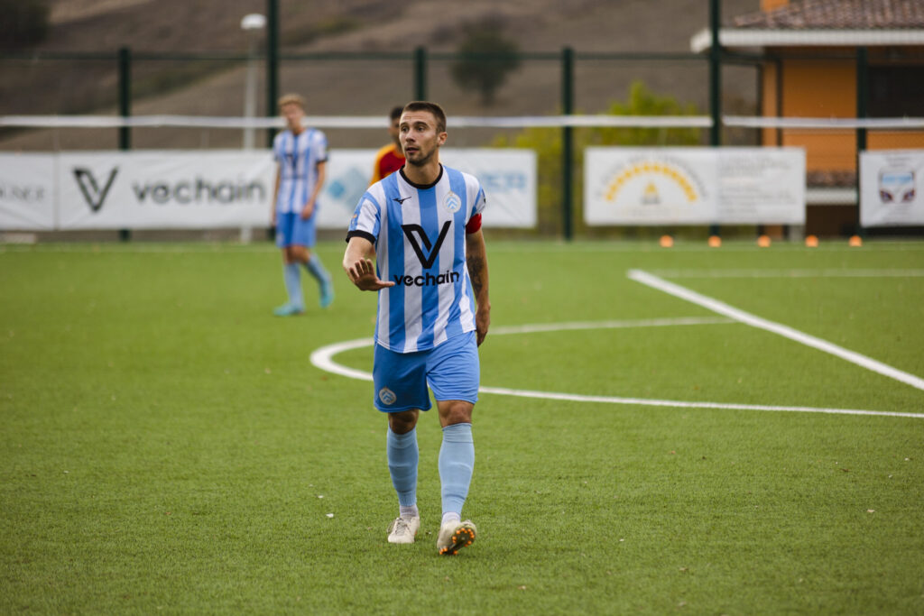 Vittoria esterna per la Victor, Progresso superato 2-0